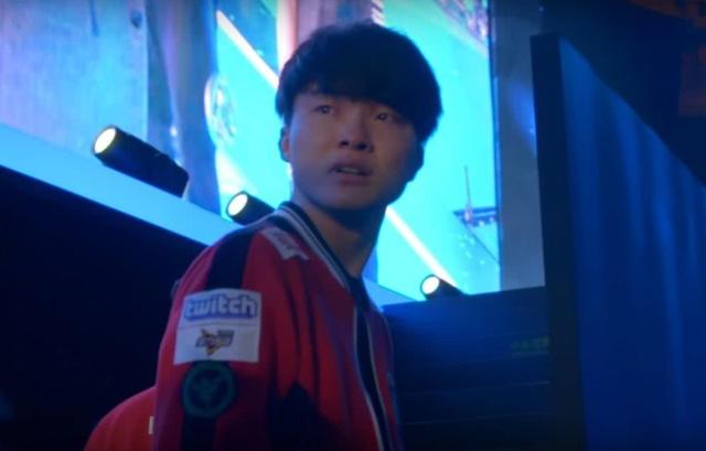 KPL职业辅助疑似出错装，这状态是不是太差了？