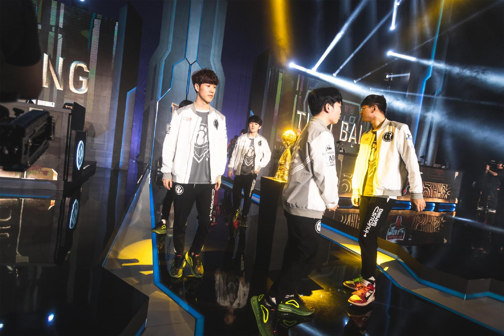 我们明天再战！Baicai Eco的三杀很难稳定局势。GL连续得分5分，击败了 TyLoo 2-1。